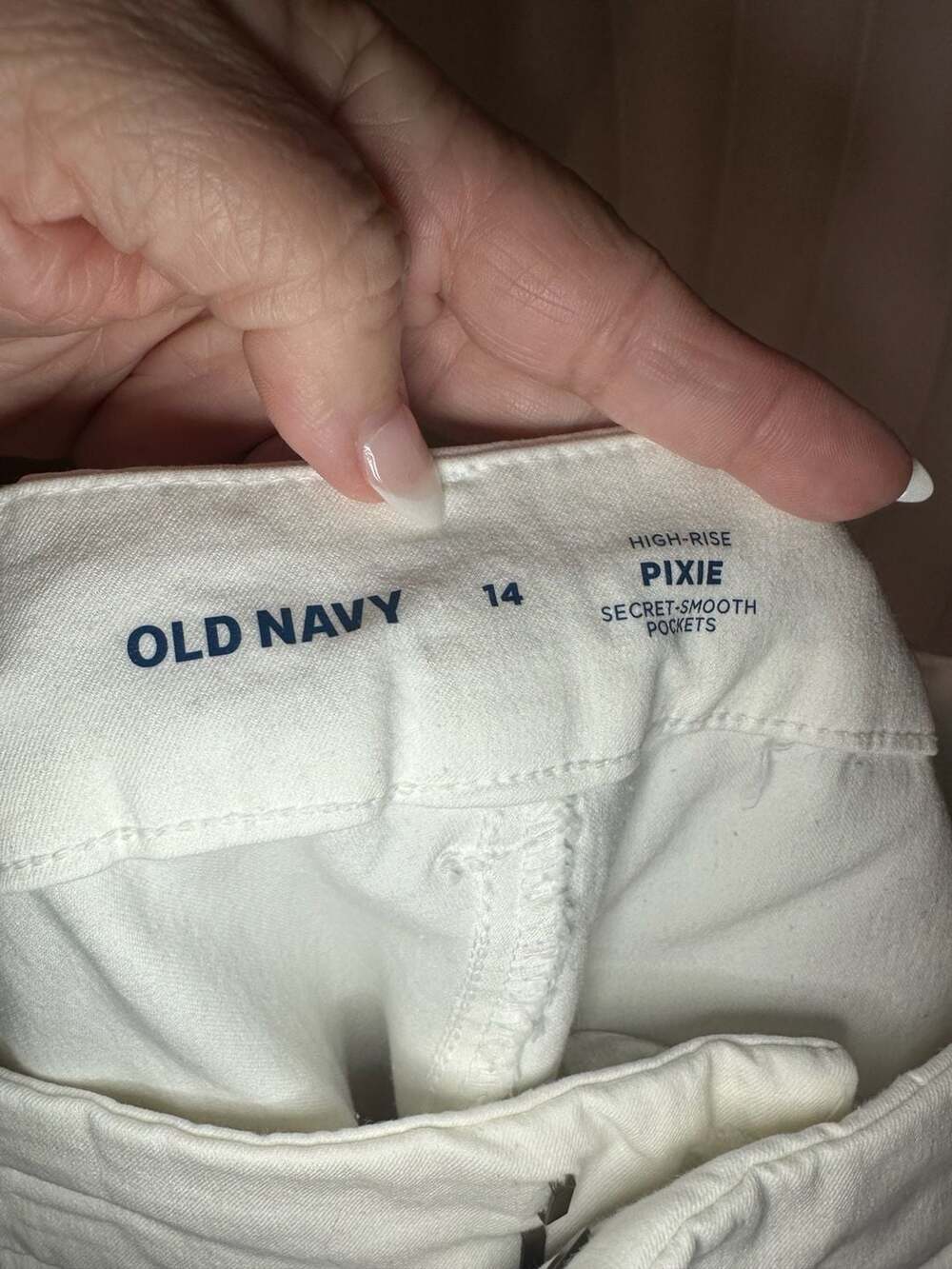 Old Navy High-Rise Pixie Secret-Smooth Pocket White Skinny Ankle Pants Size 14 - Picture 5 of 6